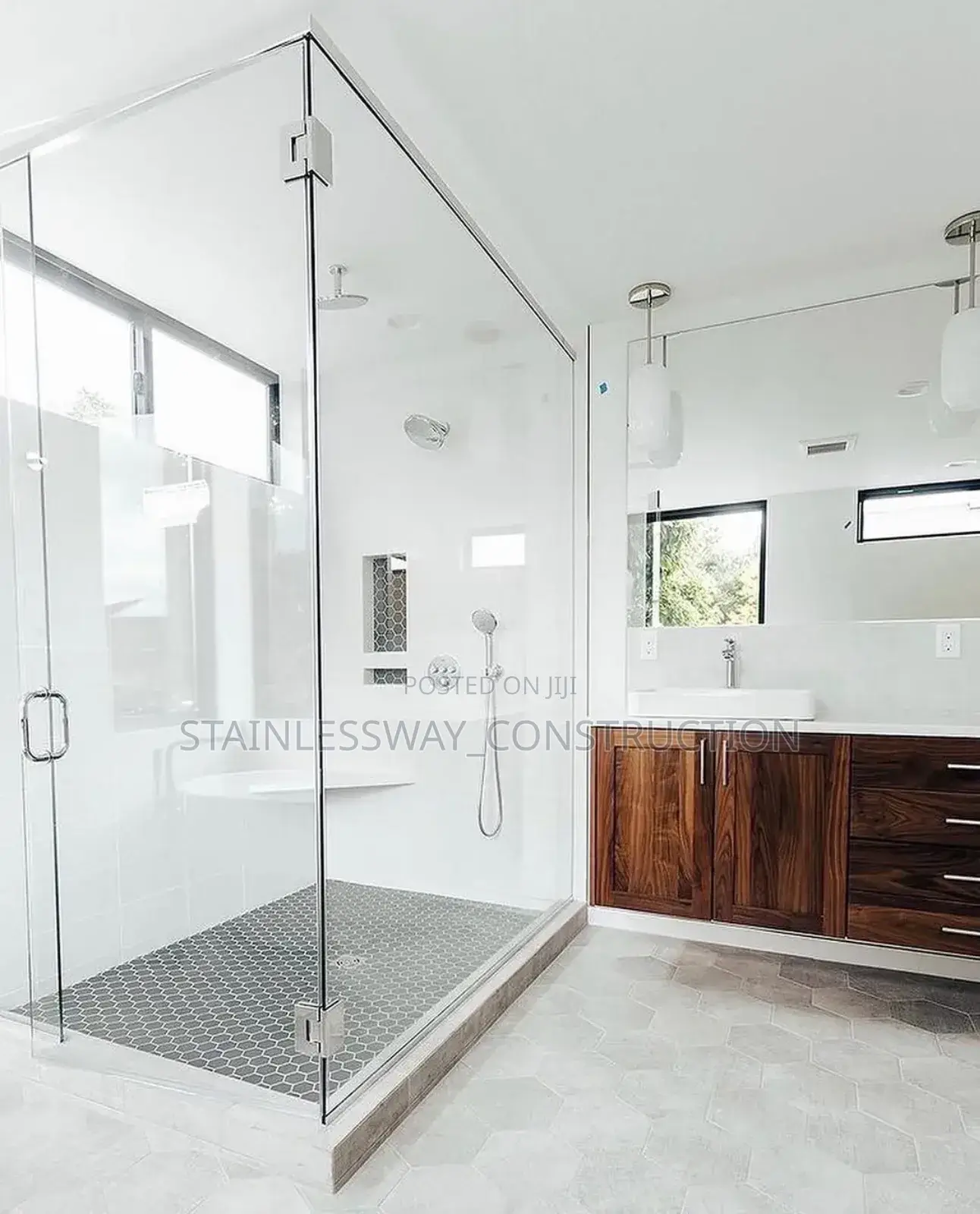 Cleanspace Glass