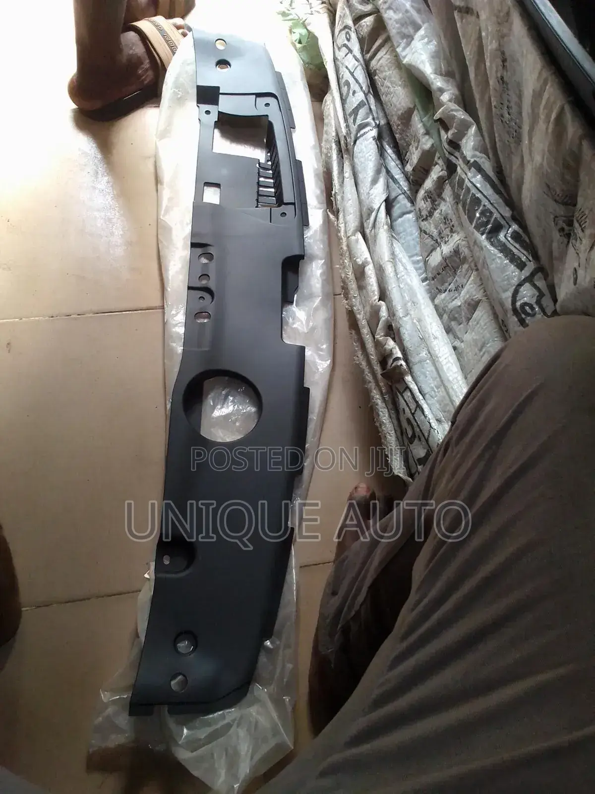 Complete Radiator Plastic 2018 Honda Accord