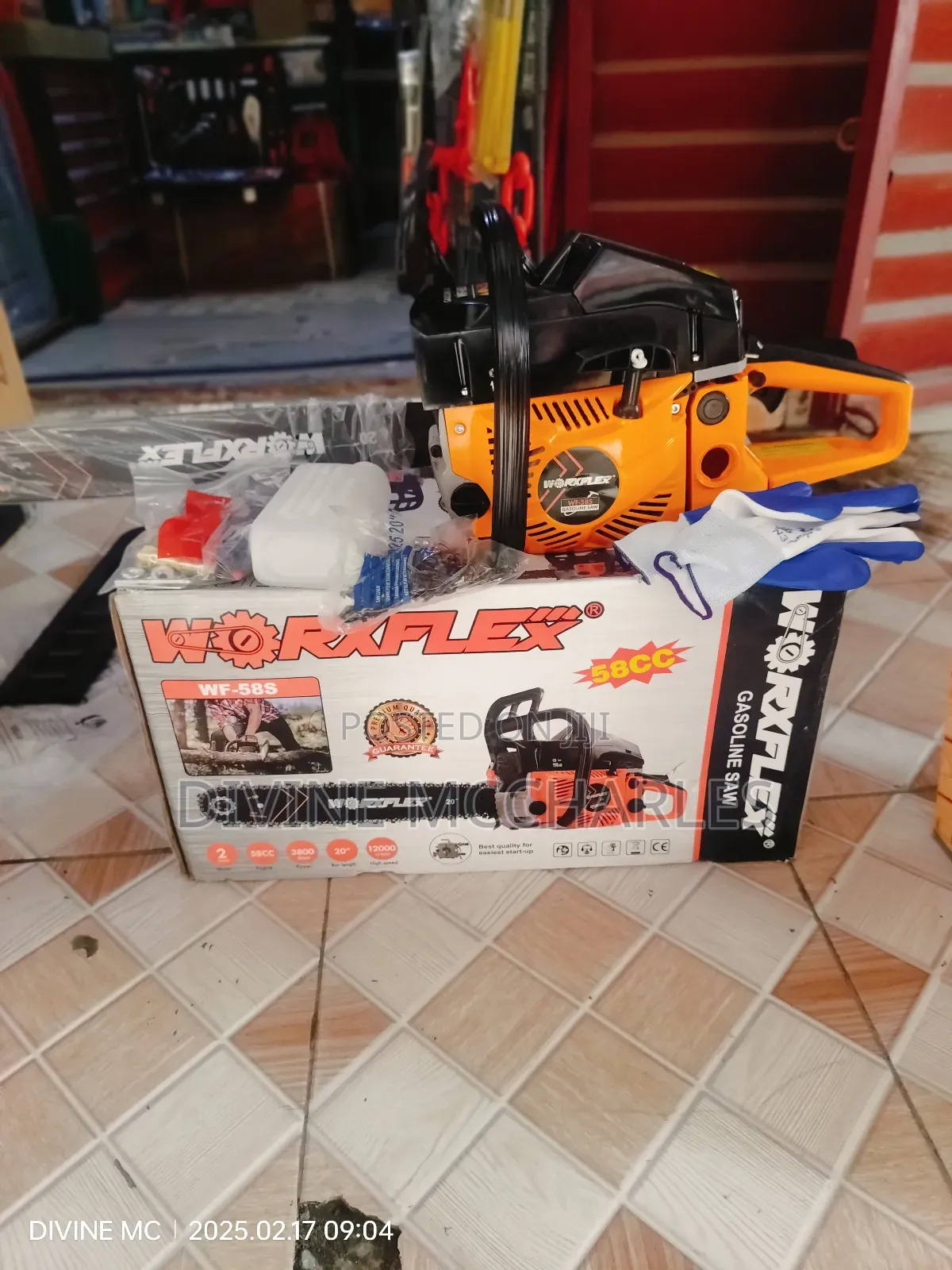 Gasoline Chain Saw