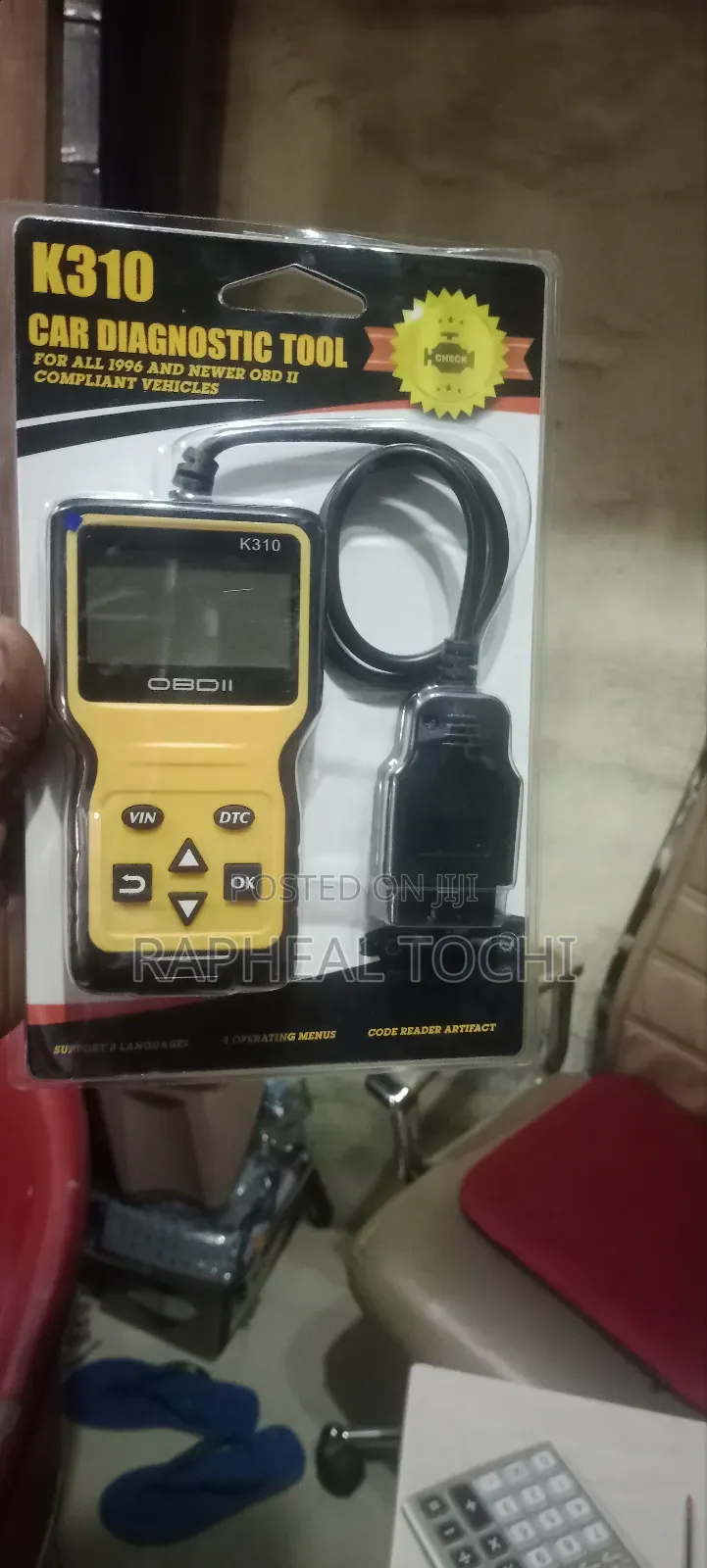 Car Code Reader Or Scanner. V130 OBD2