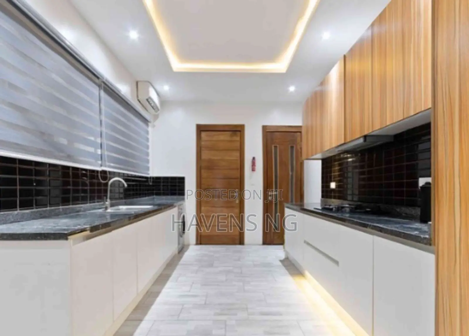 Luxury Fully Furnished 3-Bedroom Apartment
