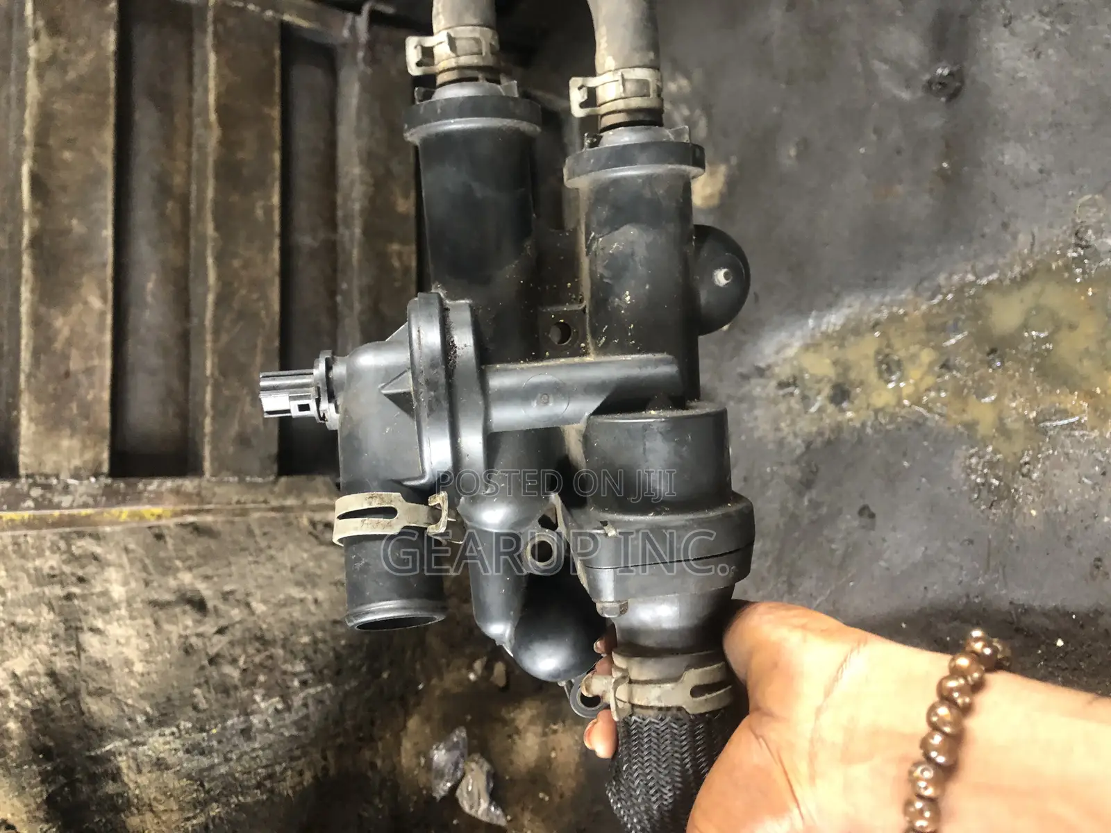 Thermostat Housing for Dodge Caliber