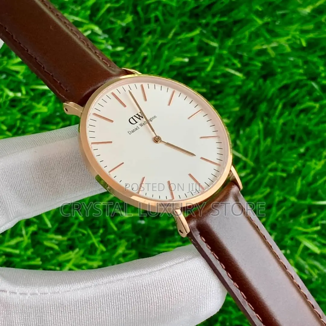Daniel Washington Quality Luxury Genuine Leather Wristwatch