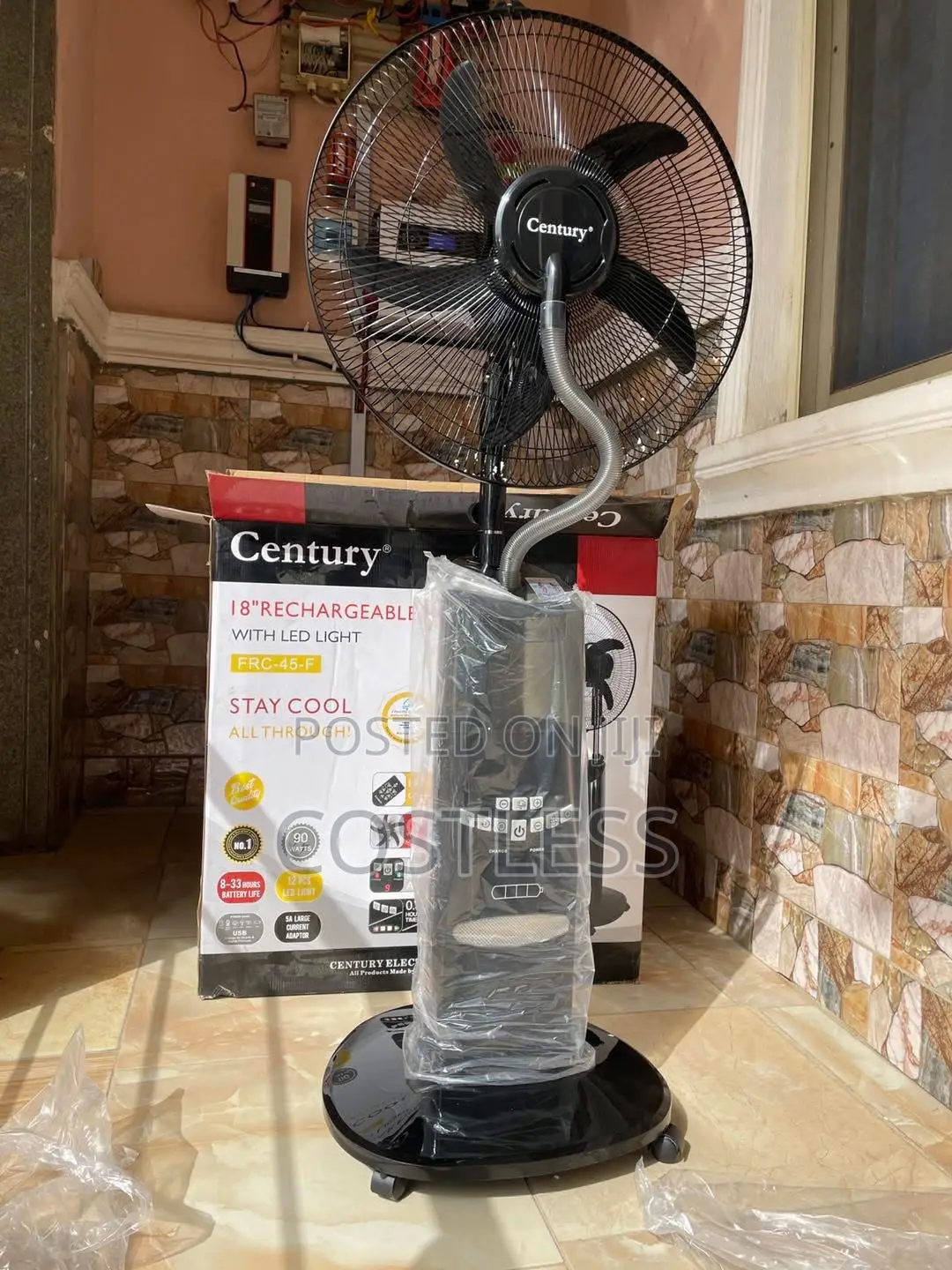 Century 18" Inches Rechargeable Mist Fan