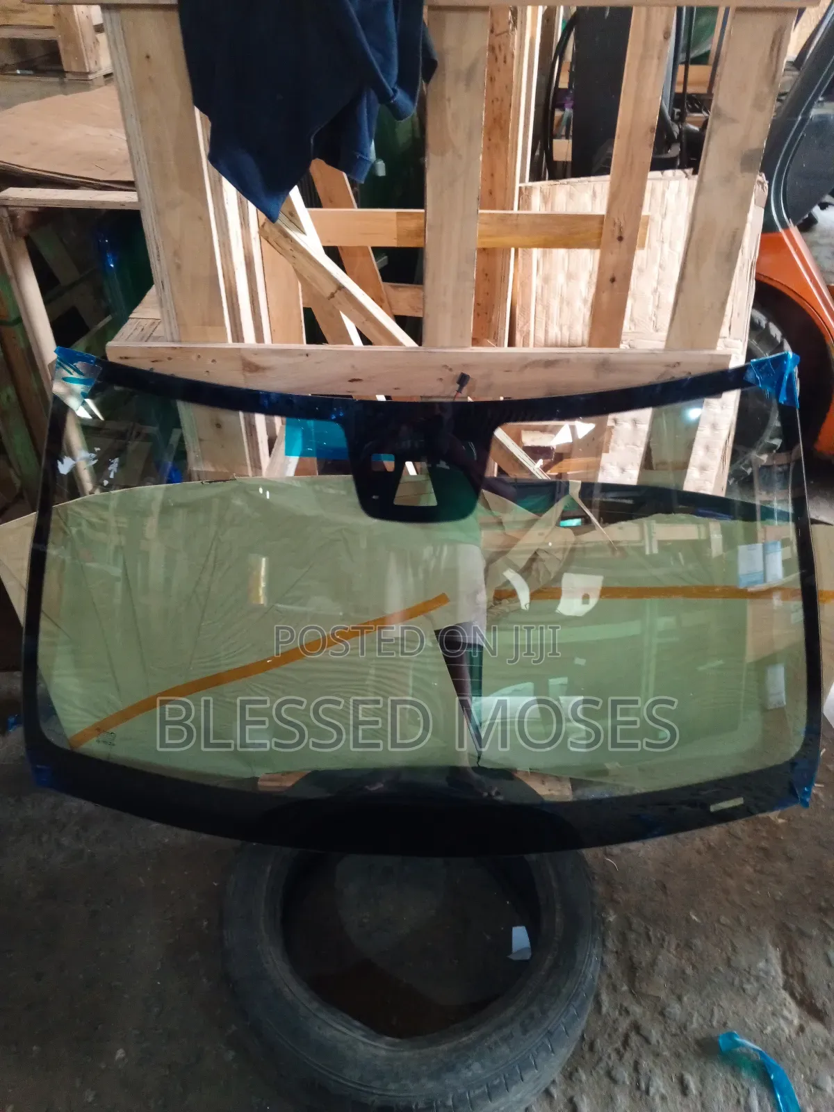 E350 2015 Couple Front Windscreen