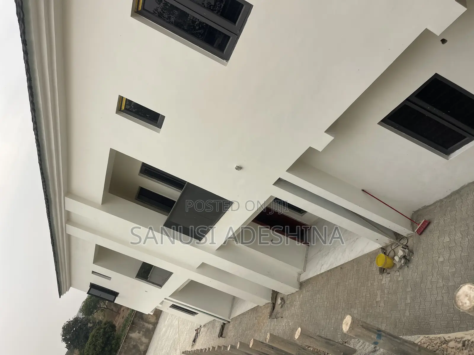 8bdrm Duplex in Wuse Zone 1 Fct for sale