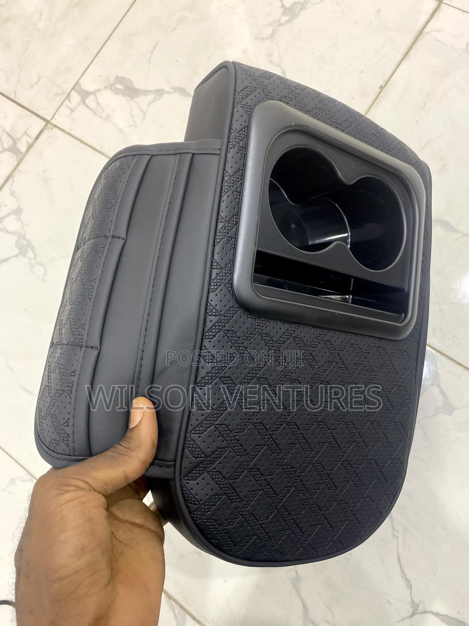Cup Holder Pocket Universal Car Arm Rest Cover