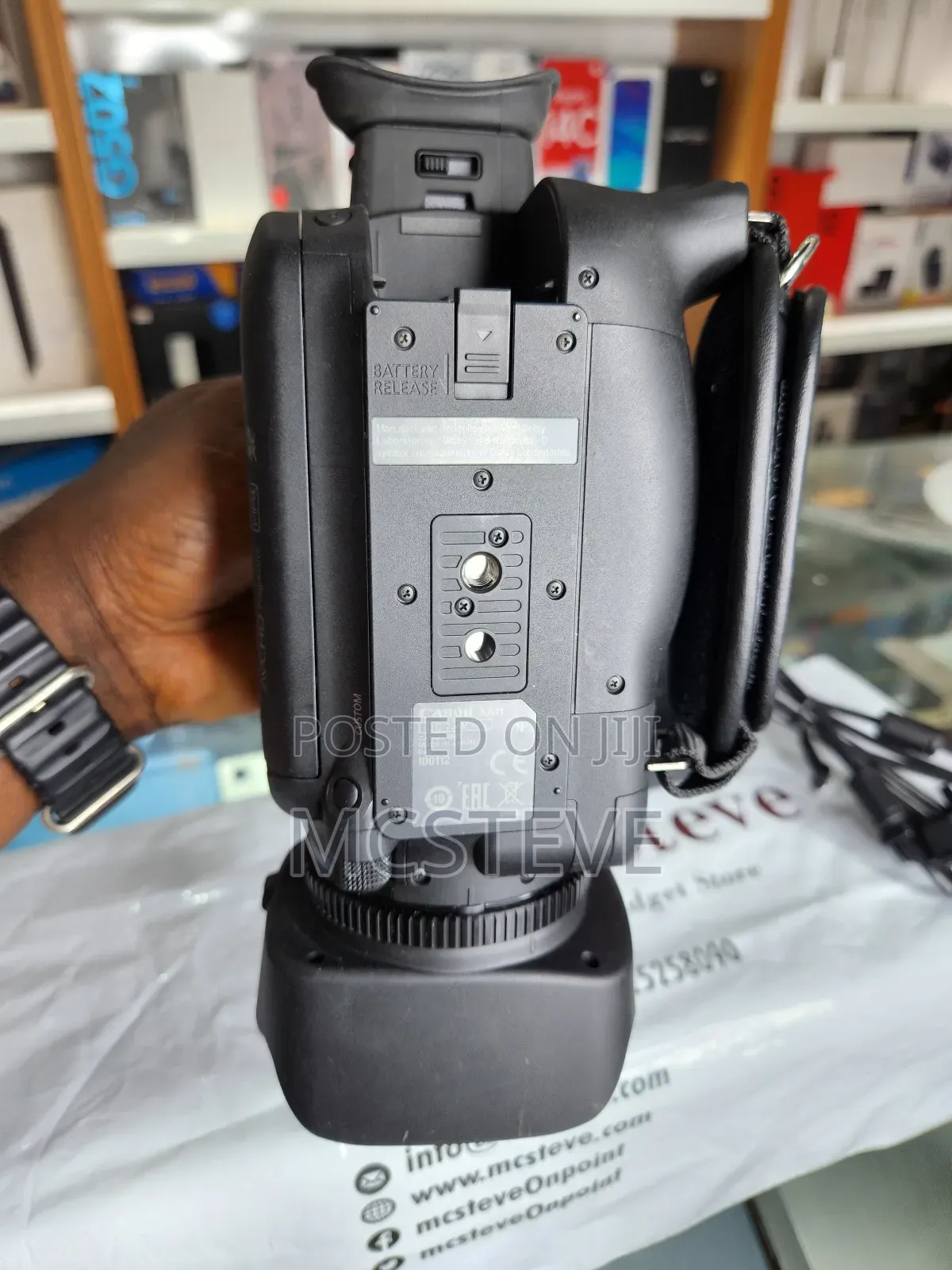 Canon XA11 HD Camcorder With Complete Accessories