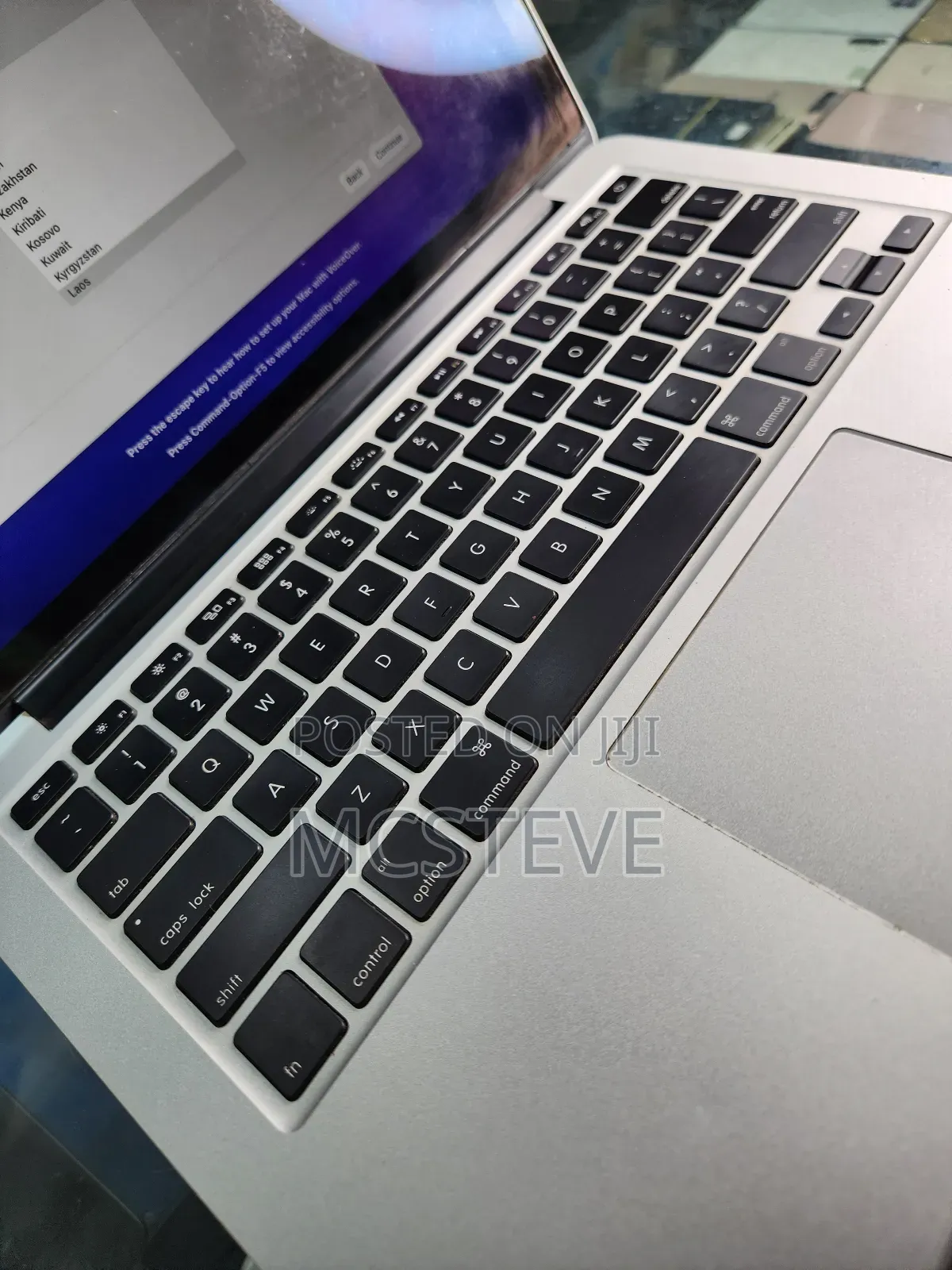 Laptop Apple MacBook Pro 2015 8GB Intel Core I5 SSD 256GB