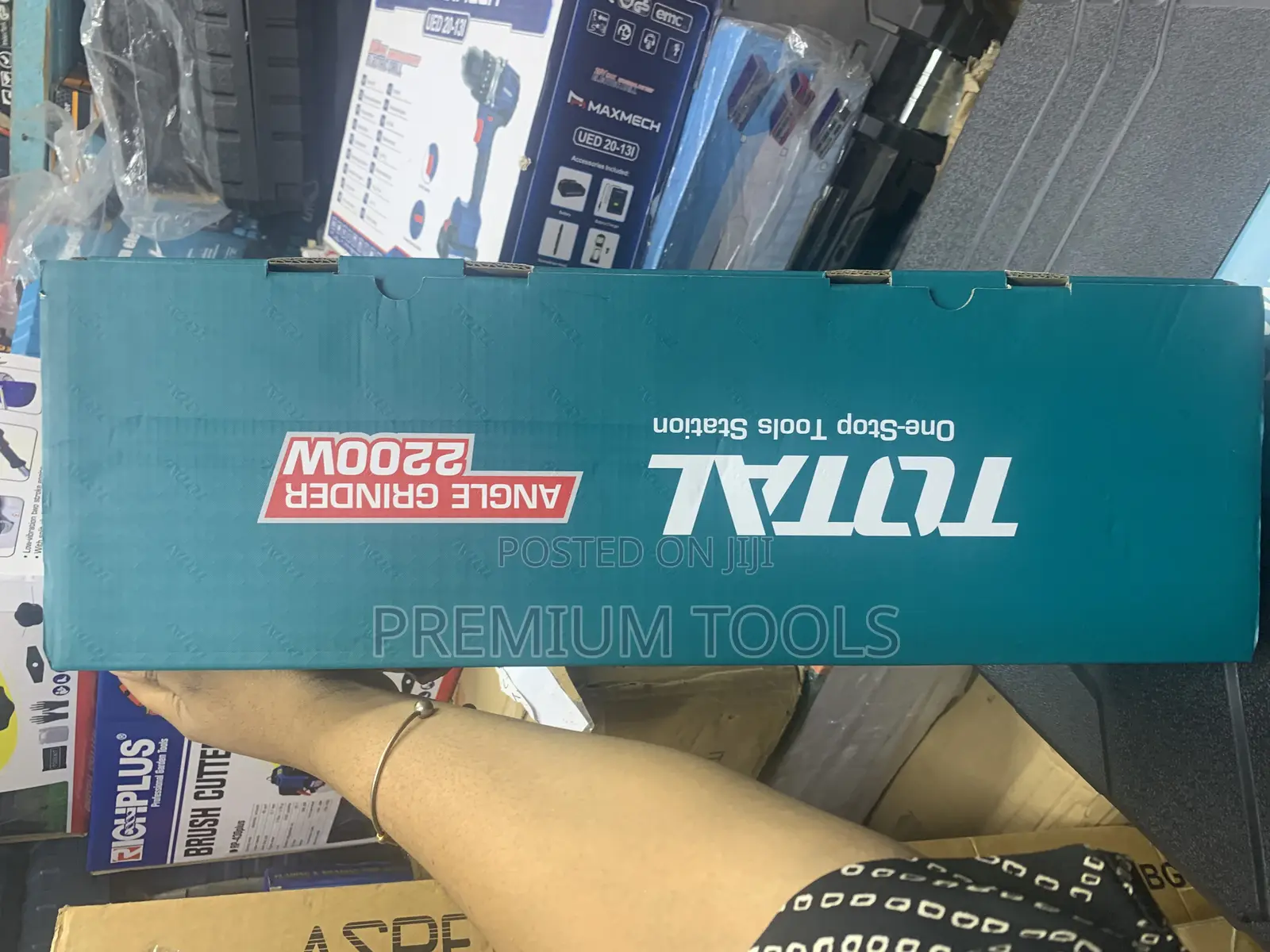 Total Angle Grinder 2200w