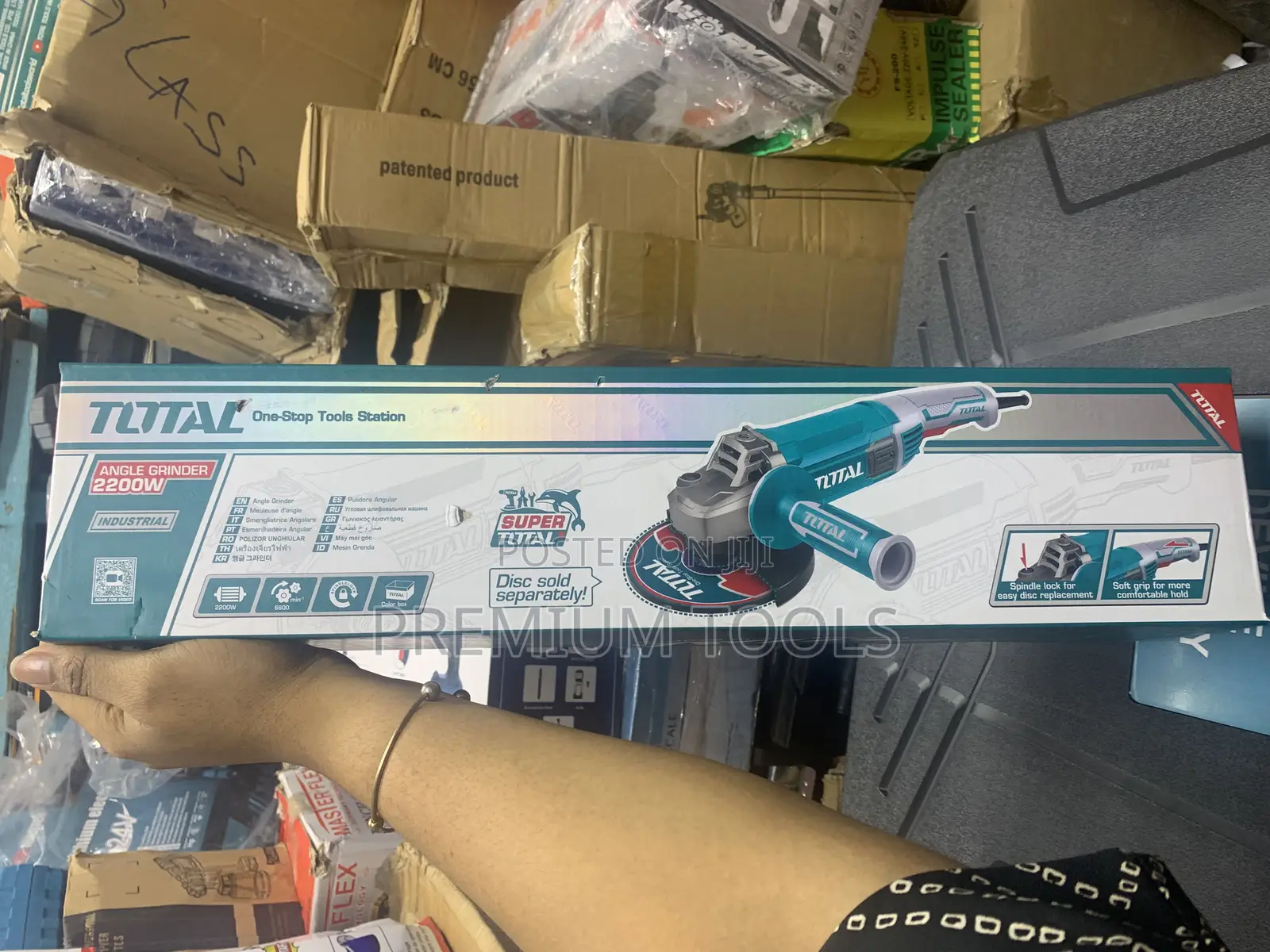 Total Angle Grinder 2200w