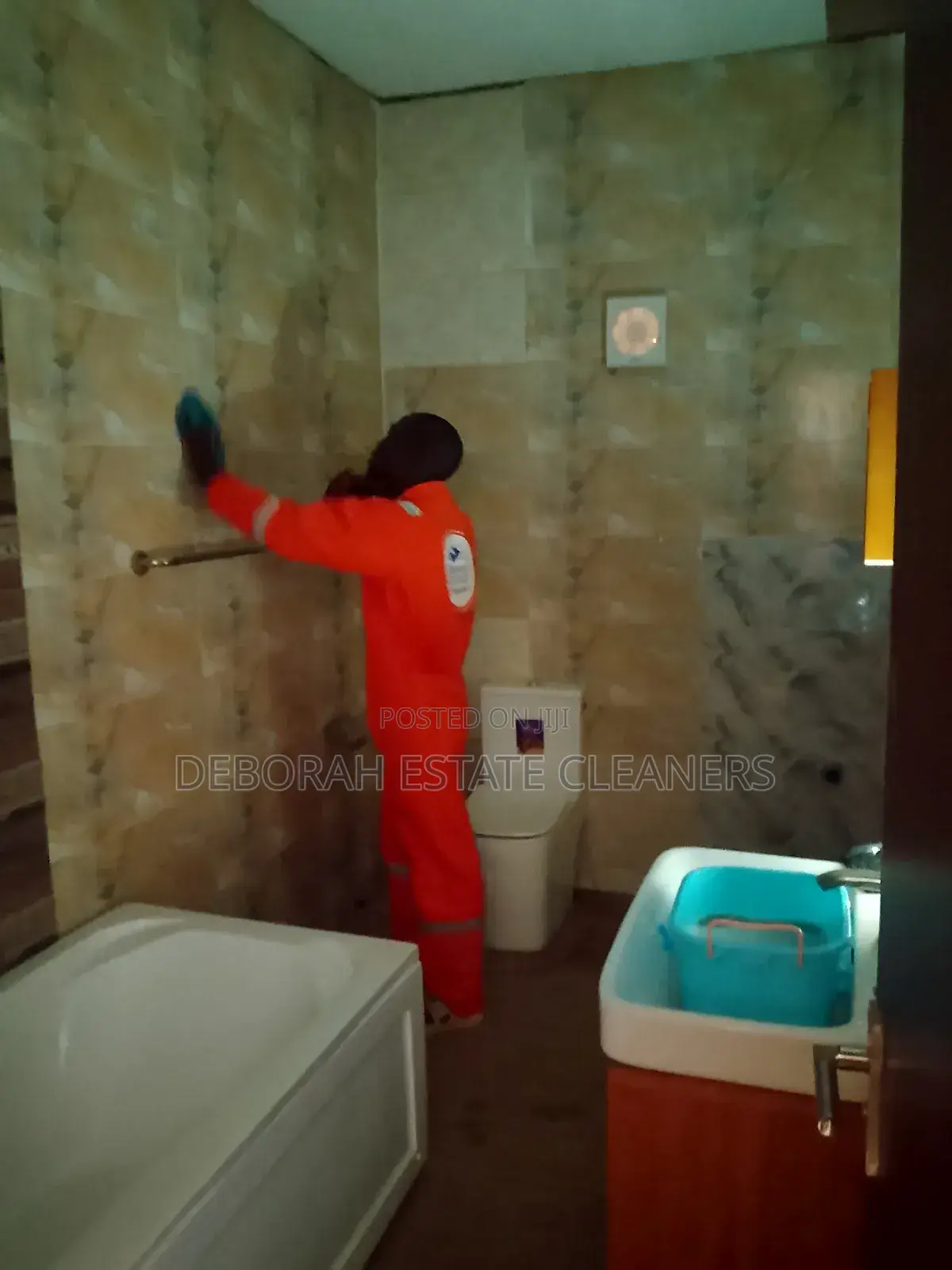Deep Toilet,Whole Apartment and Office Cleaning Service