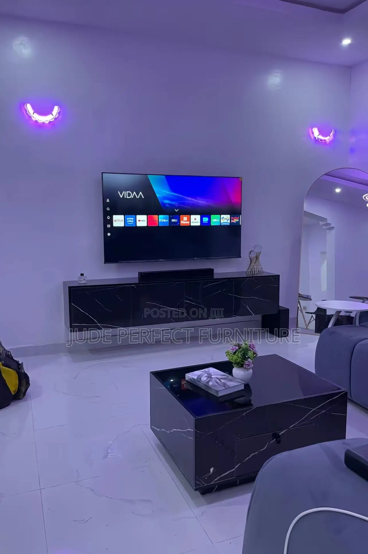 High Quality Tv Stand and Center Table