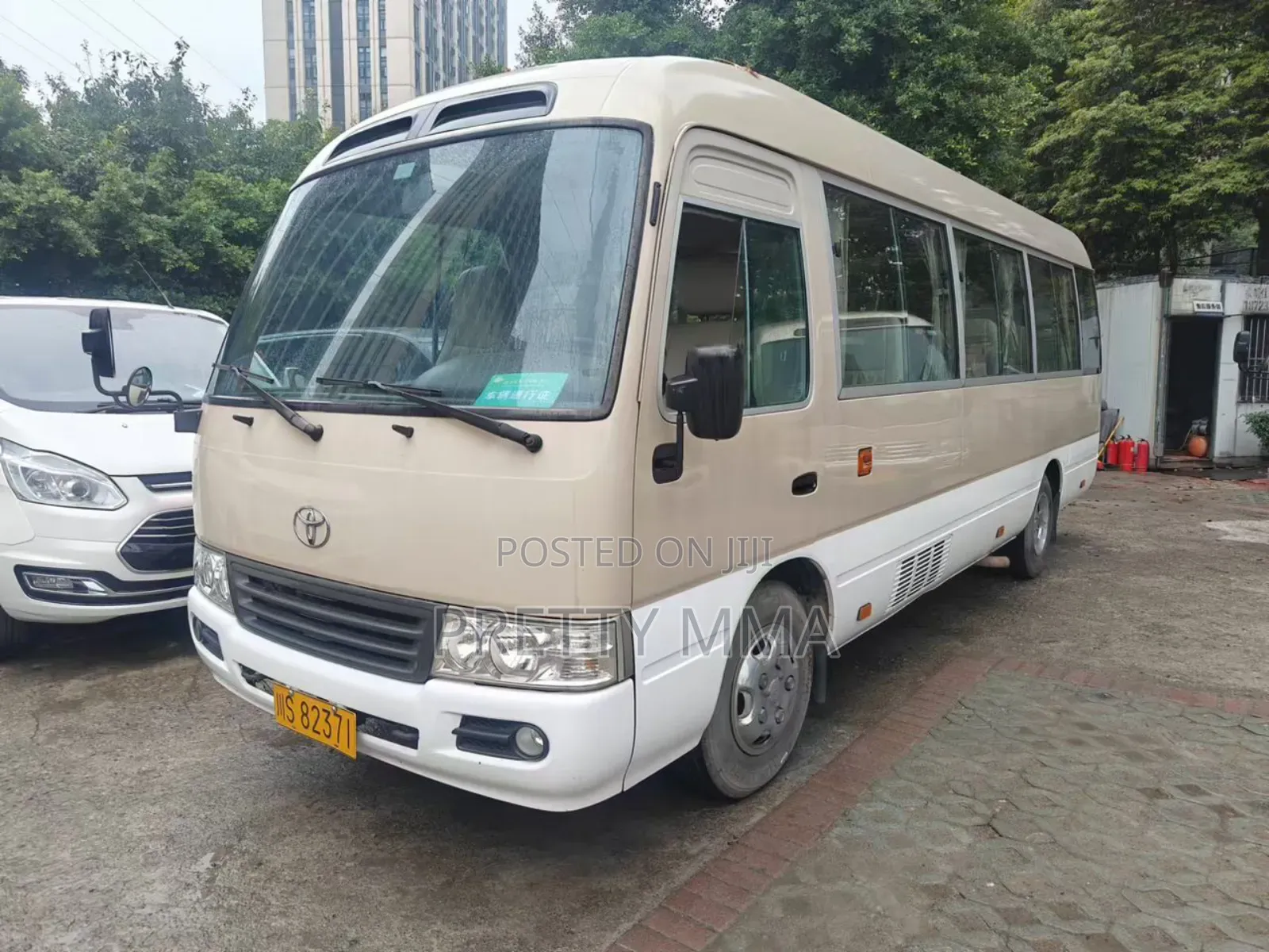 Toyota Coaster 2013 Beige