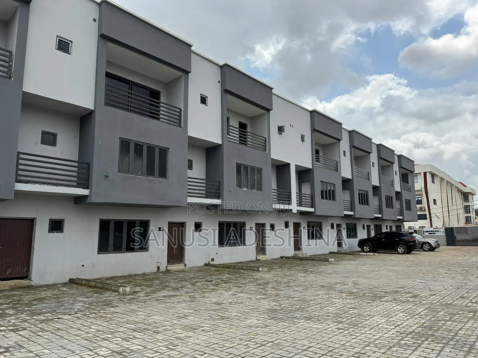 3bdrm Duplex in Kado Phase 2 Fct for sale