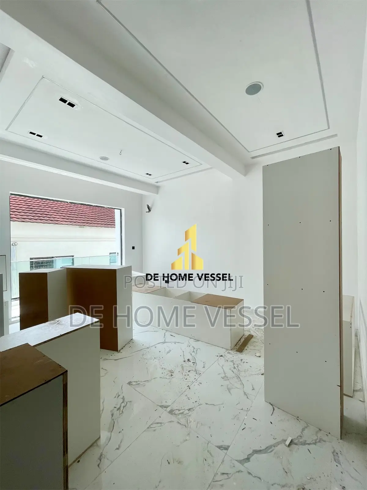 2bdrm Apartment in Lekki Phase 1 for sale