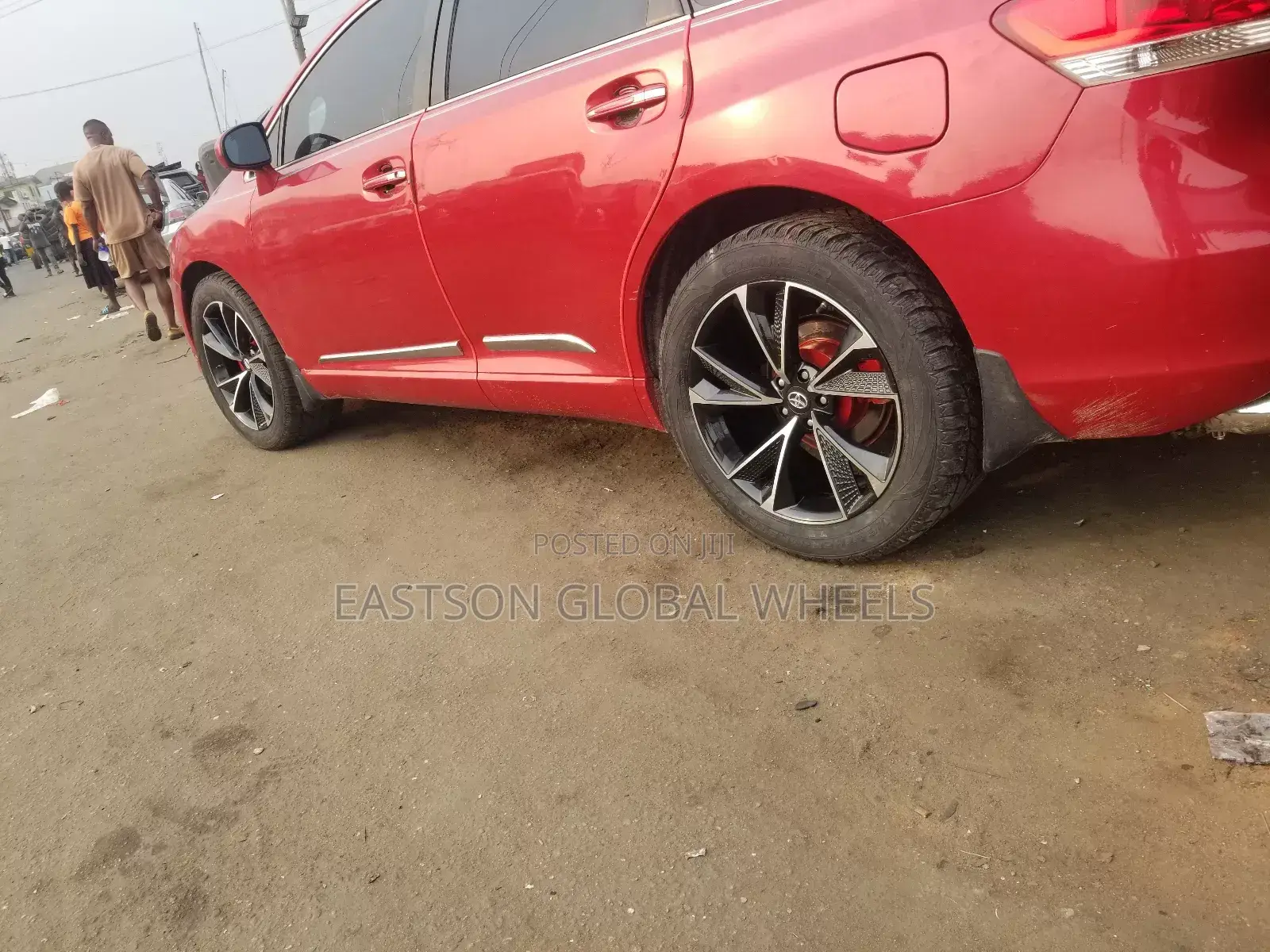 20 Inches Alloyed Wheel And Tyres For Toyota Venza Upgrade