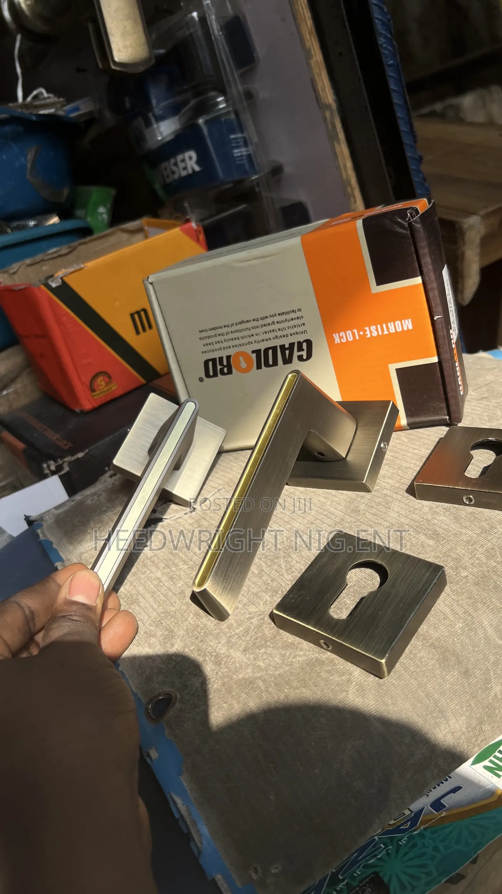 Gadlord Bronze Interior And Exterior Seperate Handle Lockset