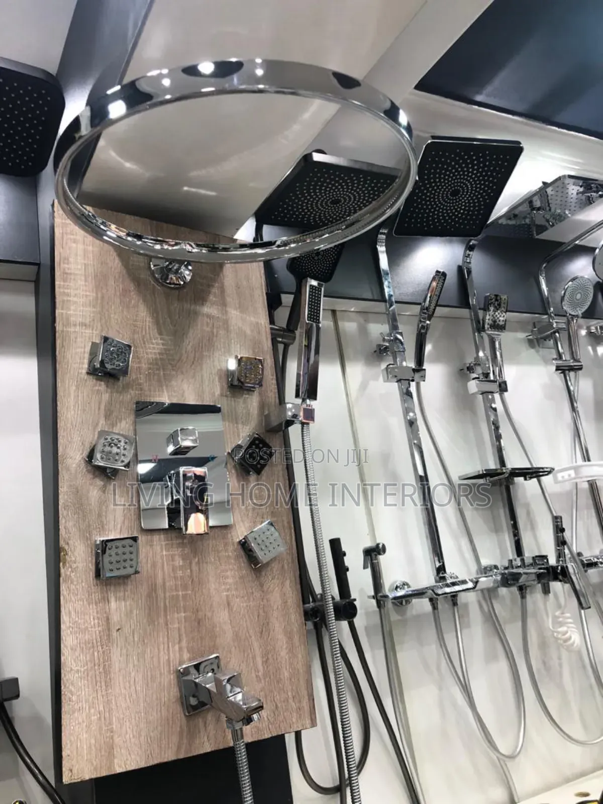 U N5 Way Silver Conduct Shower Mixer