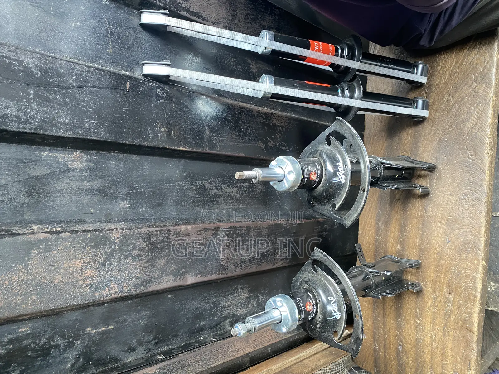 Set of 4 Pics Shock Absorbers for Dodge Caliber
