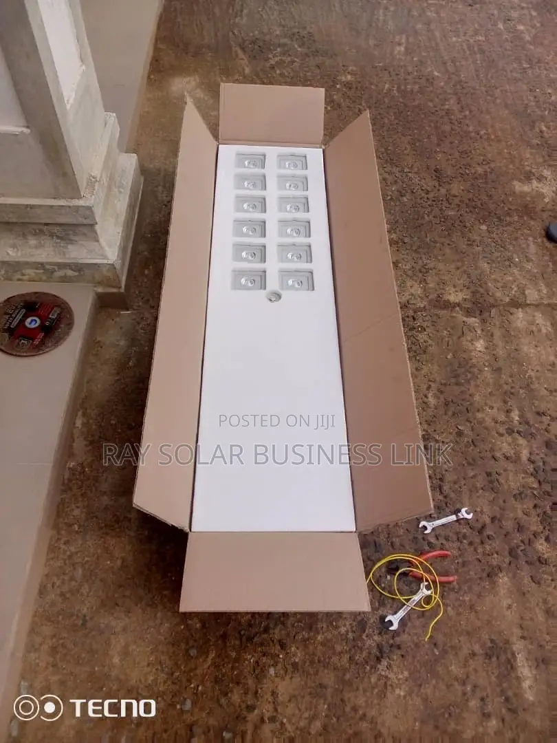 Wakatek 12eyes Street Light