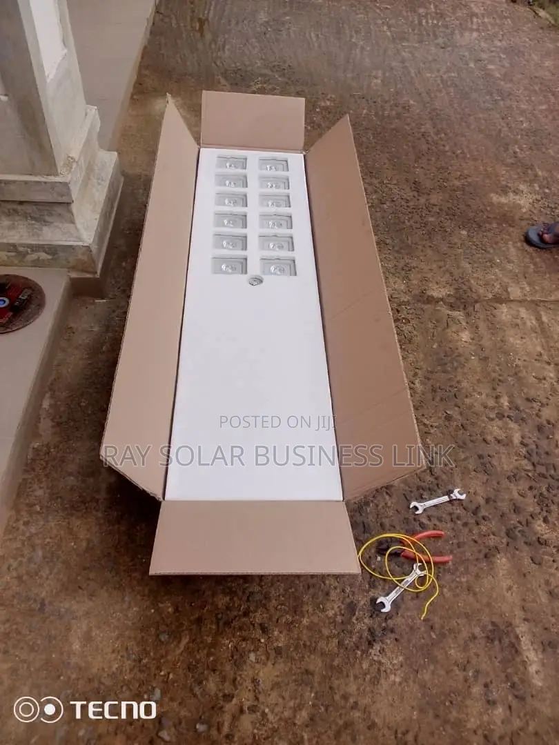 Wakatek 12eyes Street Light
