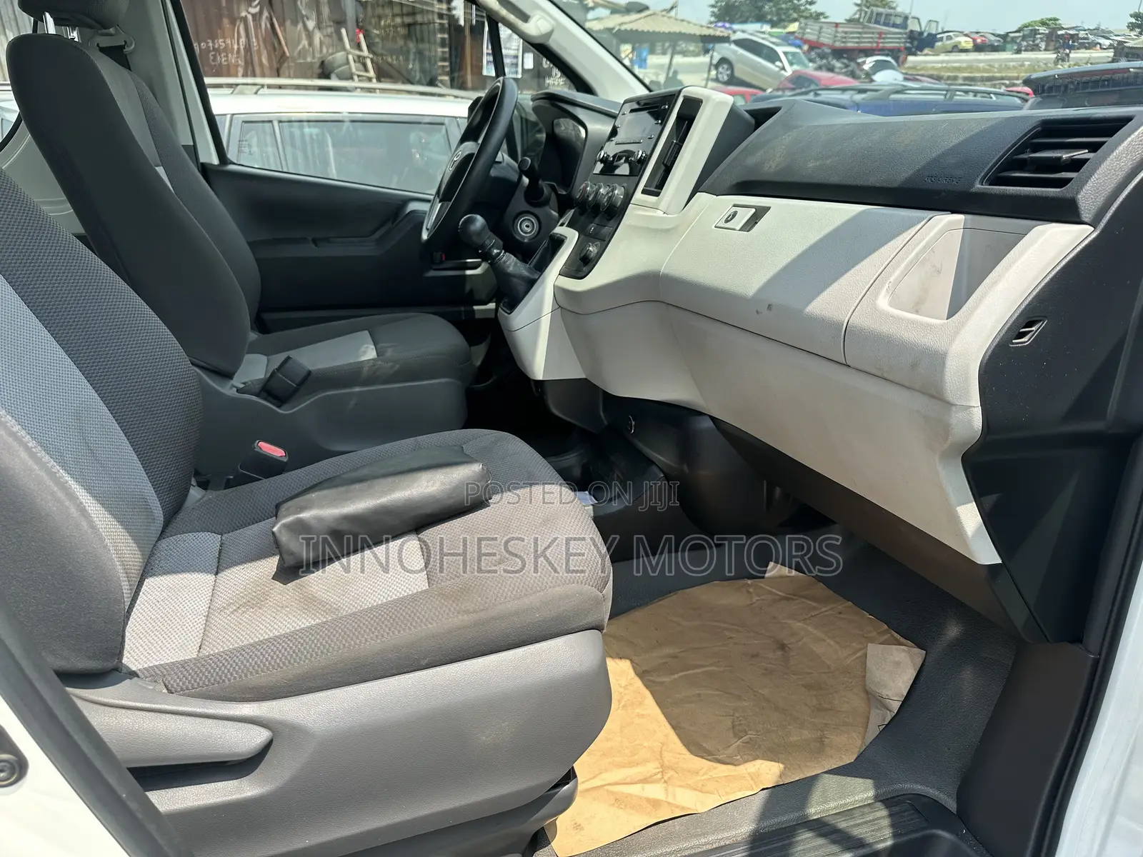 Toyota HiAce 2020 White