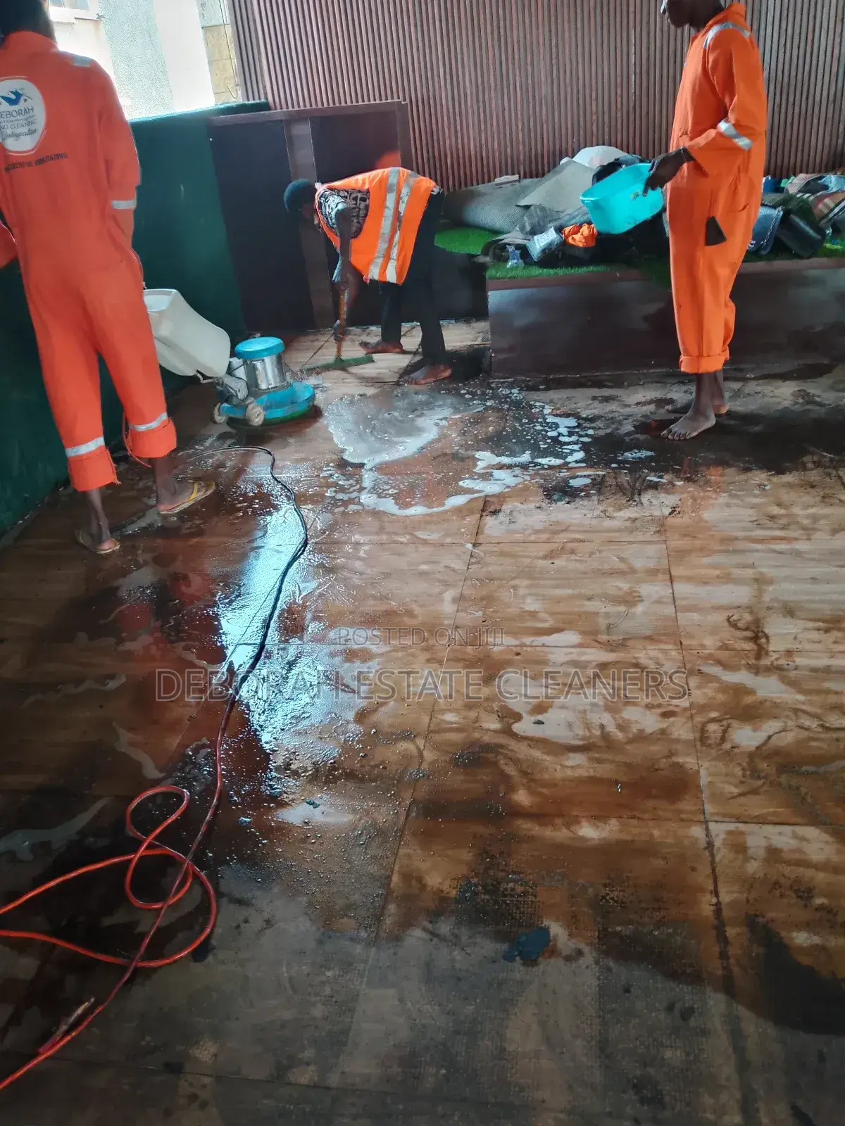 Floor , Glass and Surface Area Cleaning Service