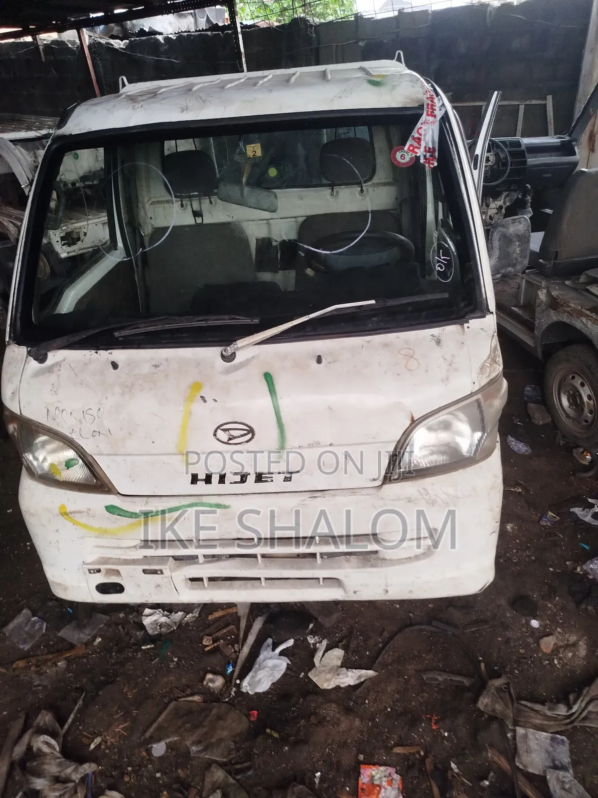 Daihatsu Hijet 2012 White