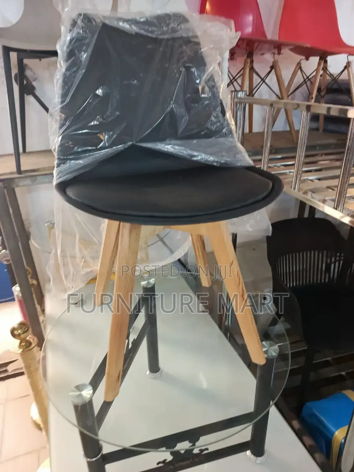 Plastic With Leather Seat Waiting Chair