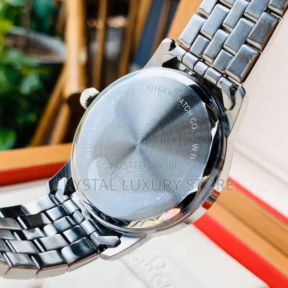 Authentic Citizen Luxury Chain Strap Wristwatch