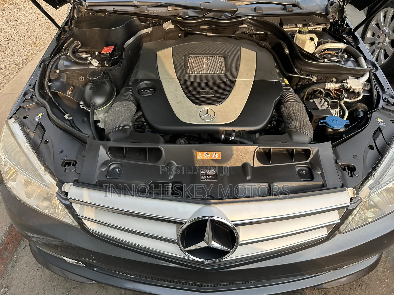 Mercedes-Benz C350 C350 BlueEFFICIENCY RWD 2010 Gray