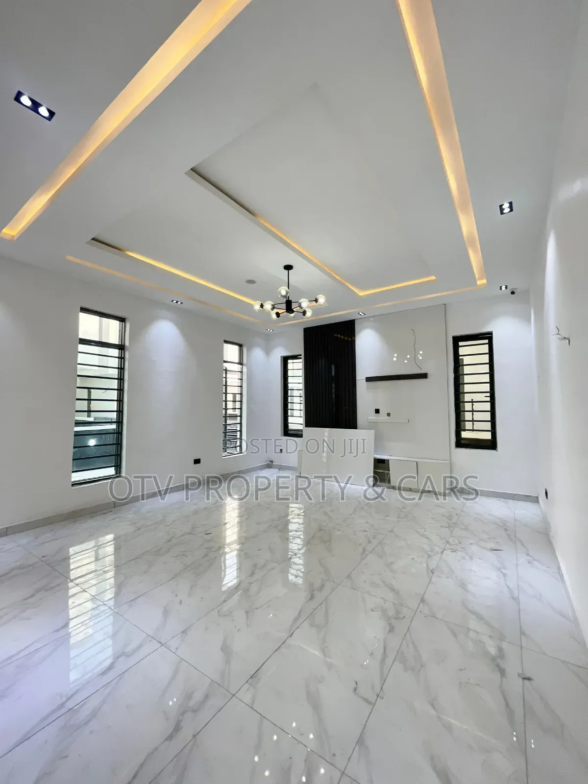 Furnished 5bdrm Duplex in Ajah for sale