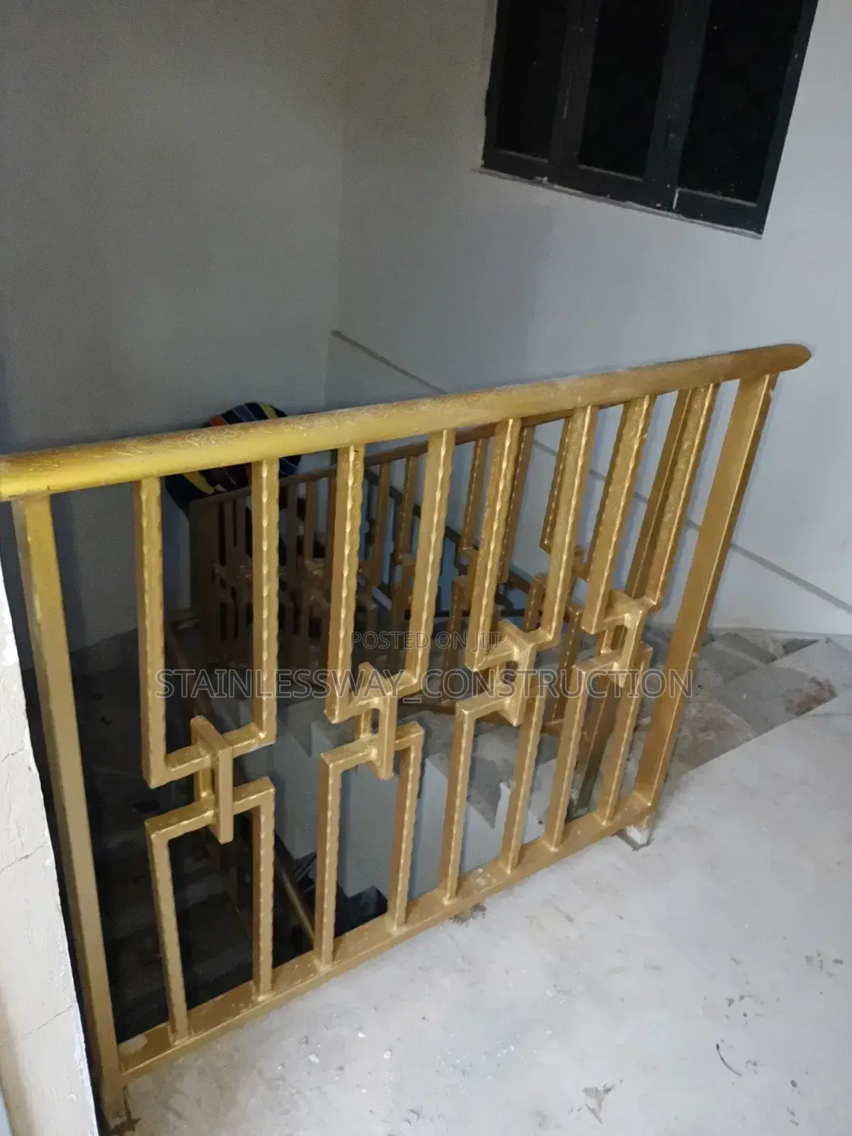 Handrails With Gold Clor