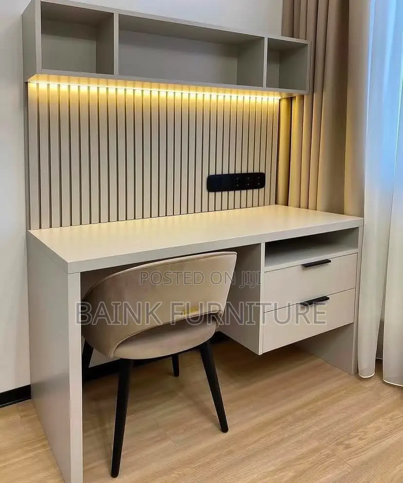 Reading Table