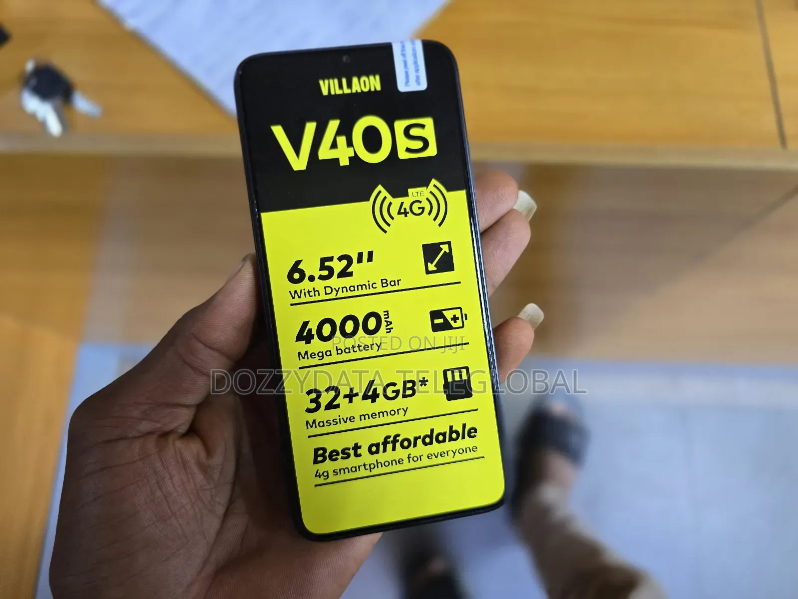 New Villaon V40s 64 GB Black