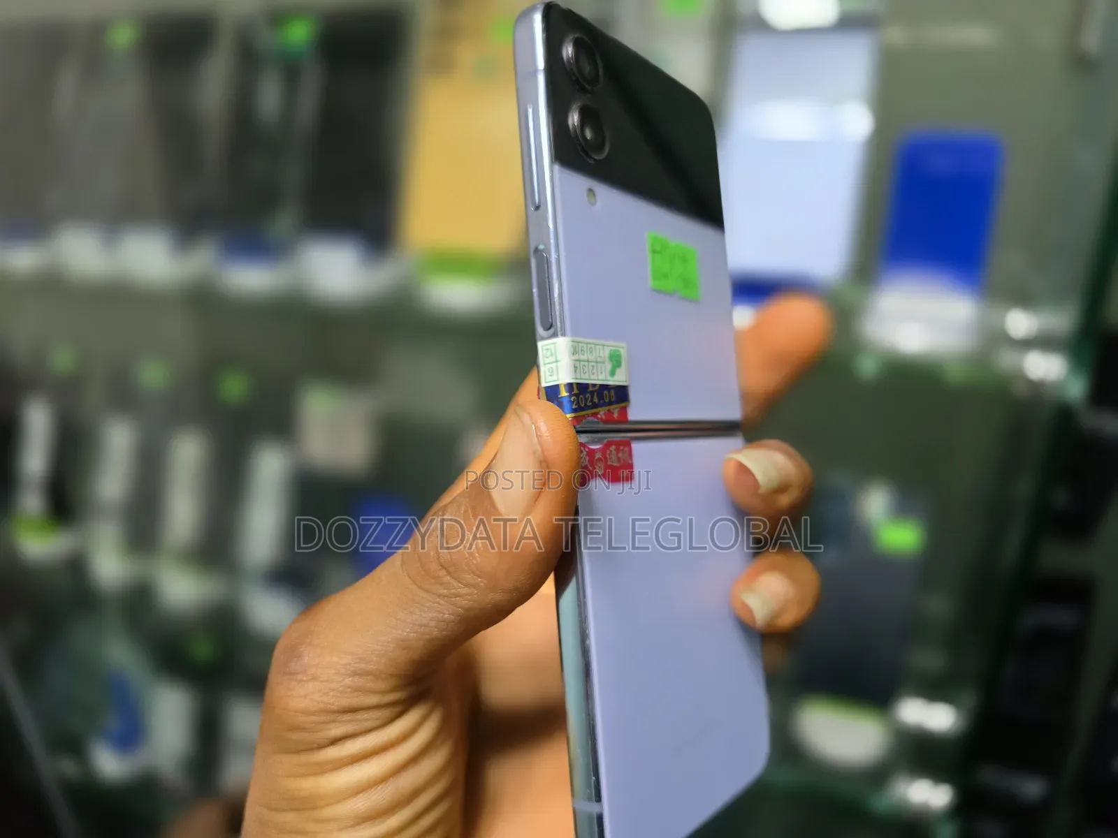 Samsung Galaxy Z Flip4 128 GB