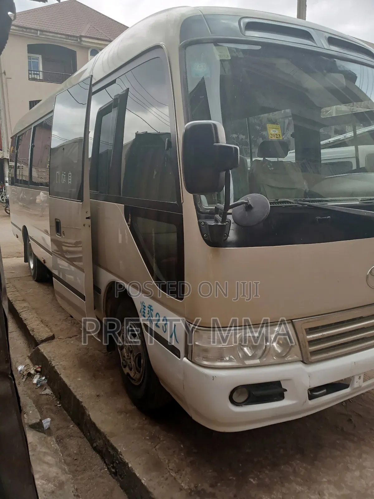 Toyota Coaster 2014 Beige