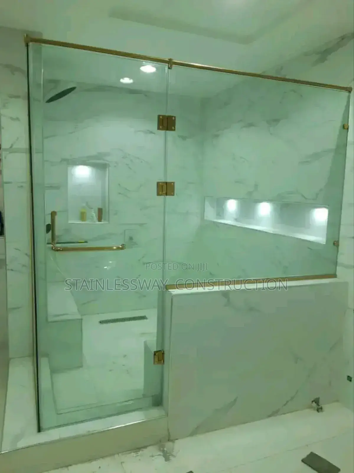 Pureshowercubiclehavenspace