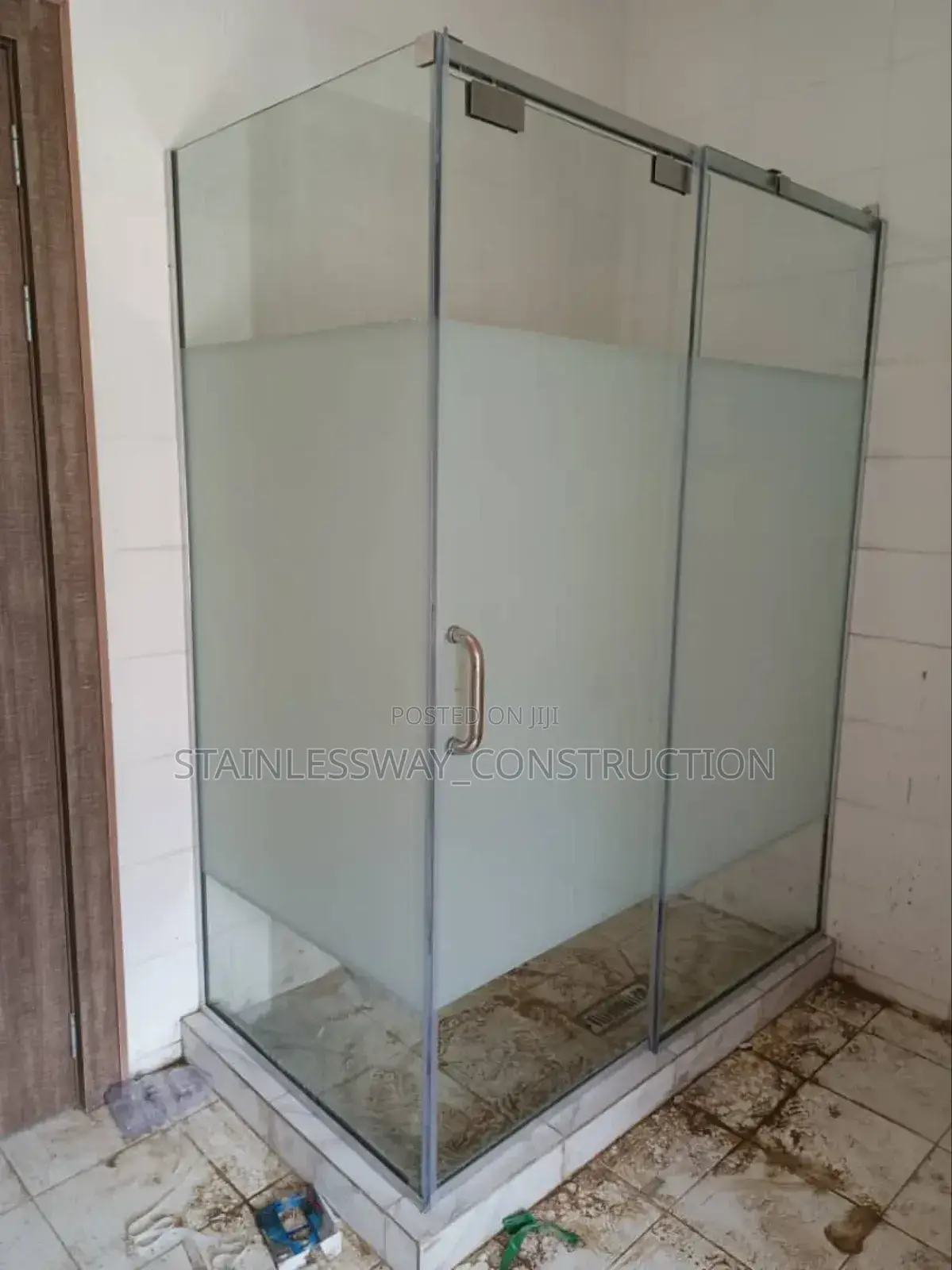 Aquaglassenclosurelux
