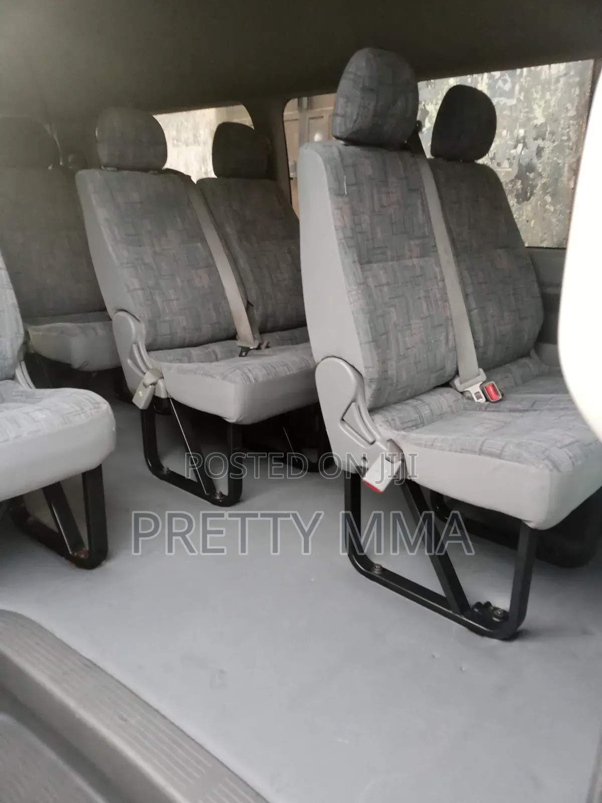 Toyota HiAce 2018 Beige