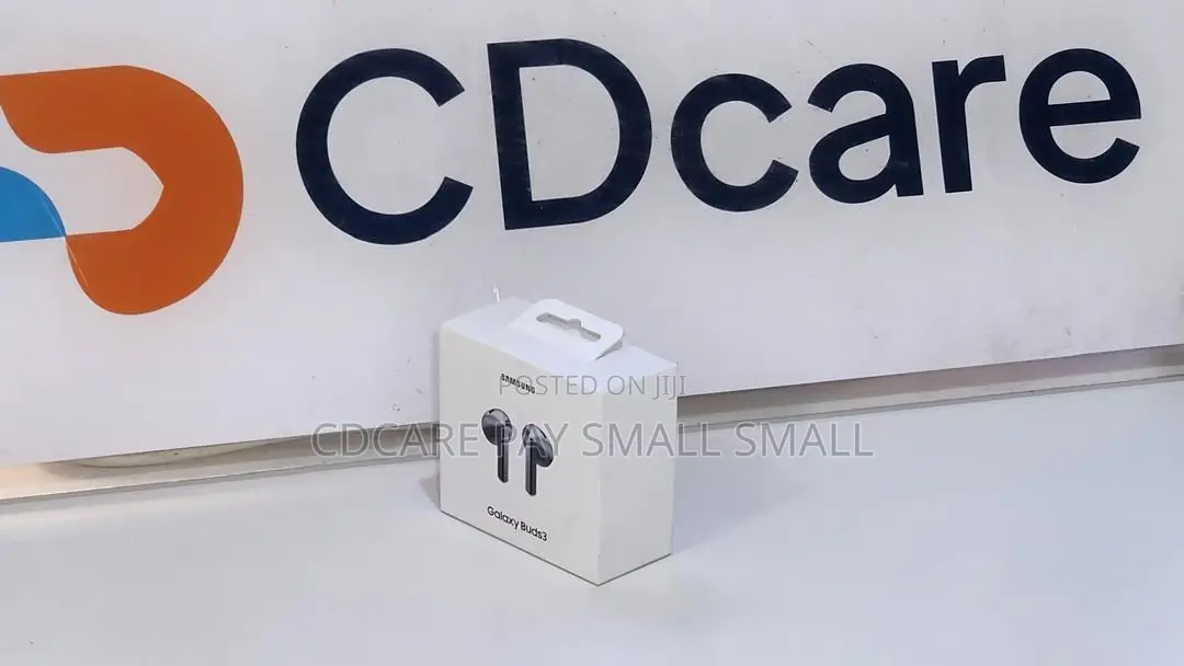Pay Small Small Samsung Galaxy Bud 3 Earphones On Cdcare.App