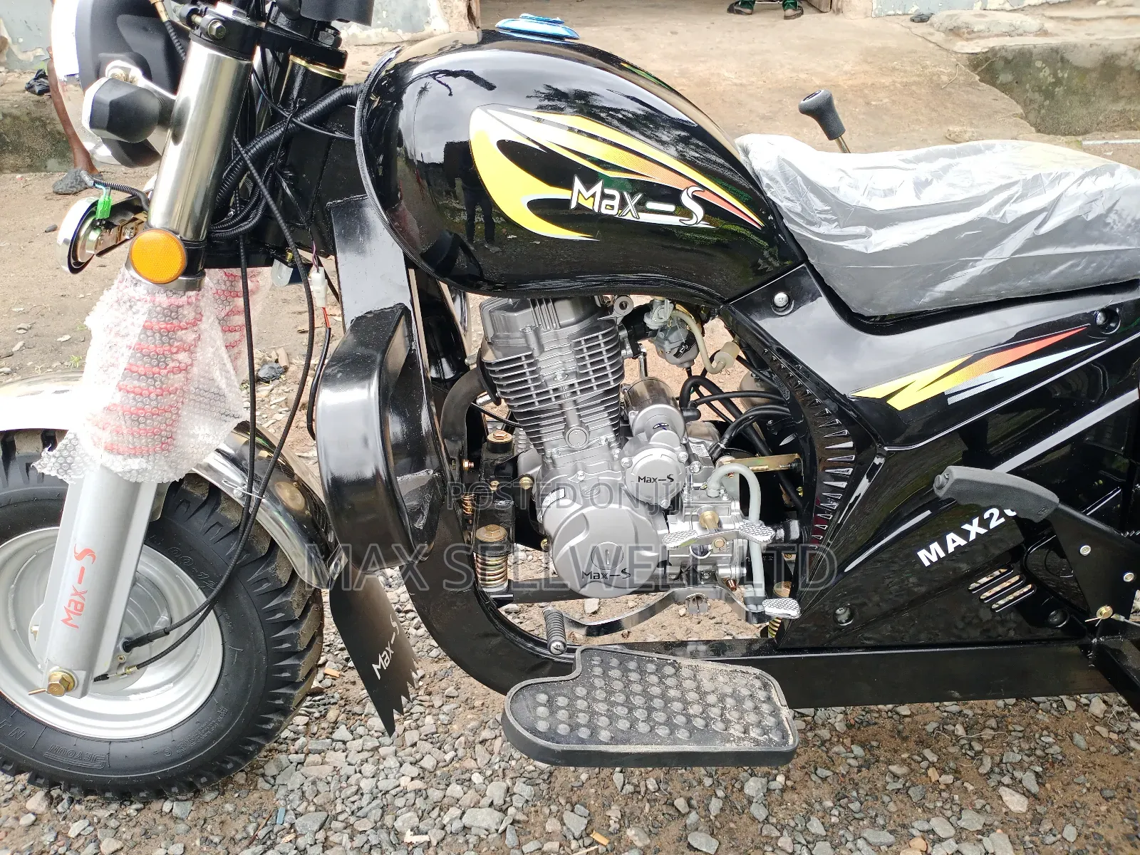 New Max-S Max-S 200 2025 Black