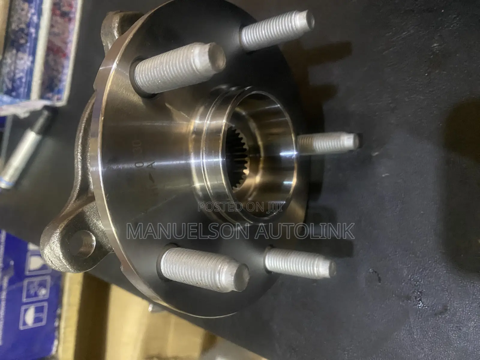 Front Hub Bearing IS250,GS350,GS300 4WD