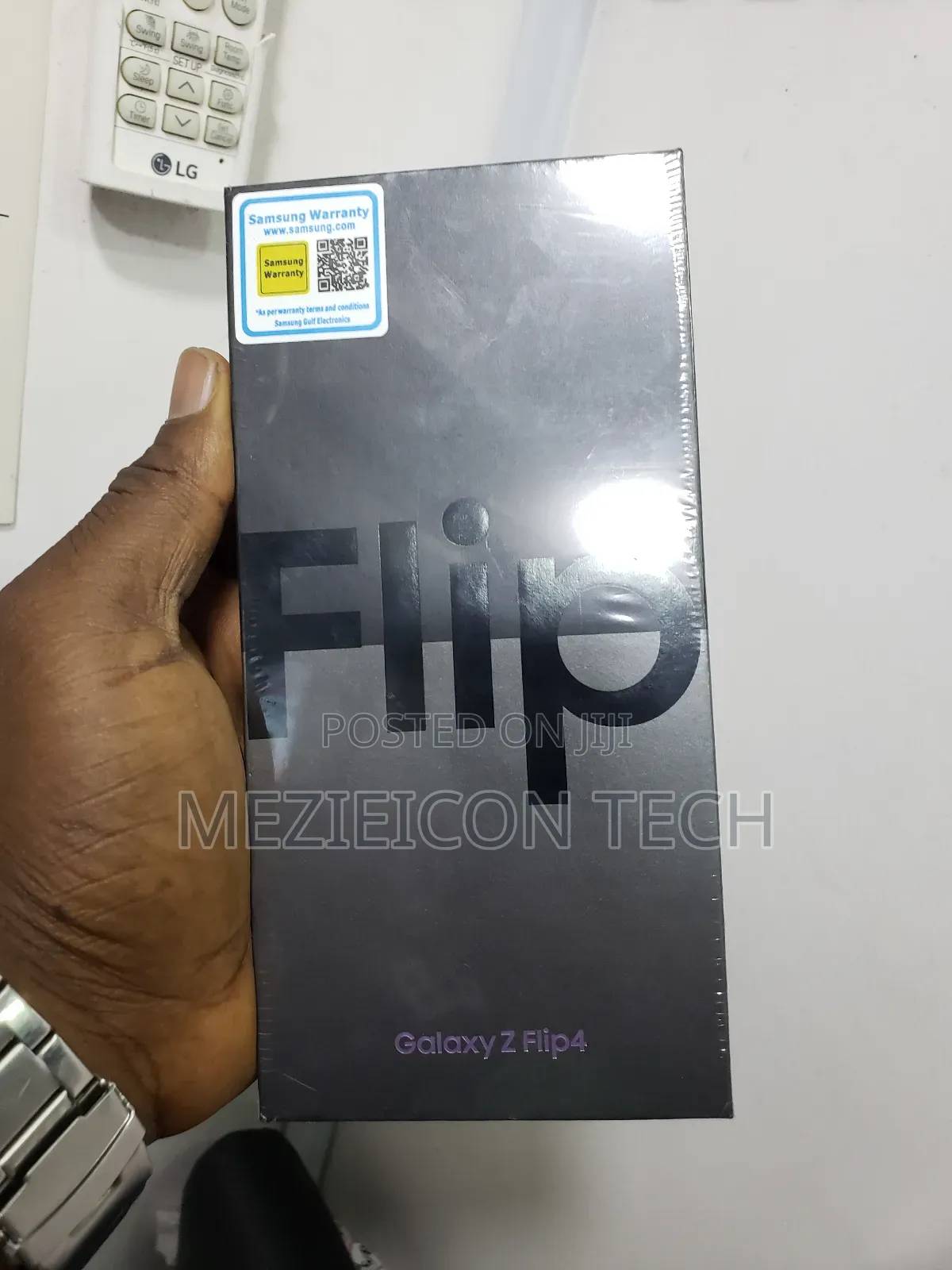 New Samsung Galaxy Z Flip4 128 GB