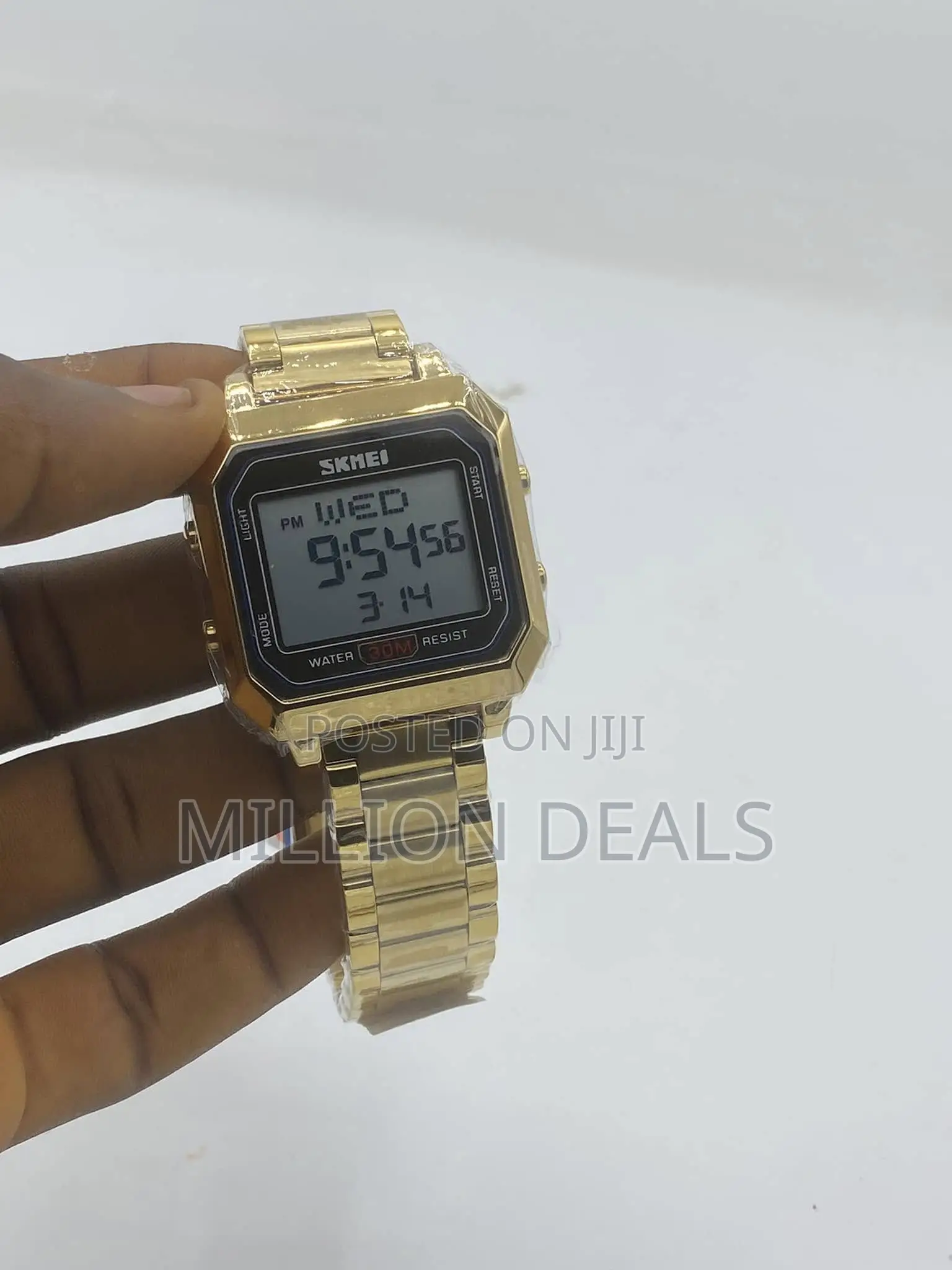 Stainless Steel Gold Men's Wrist Watch