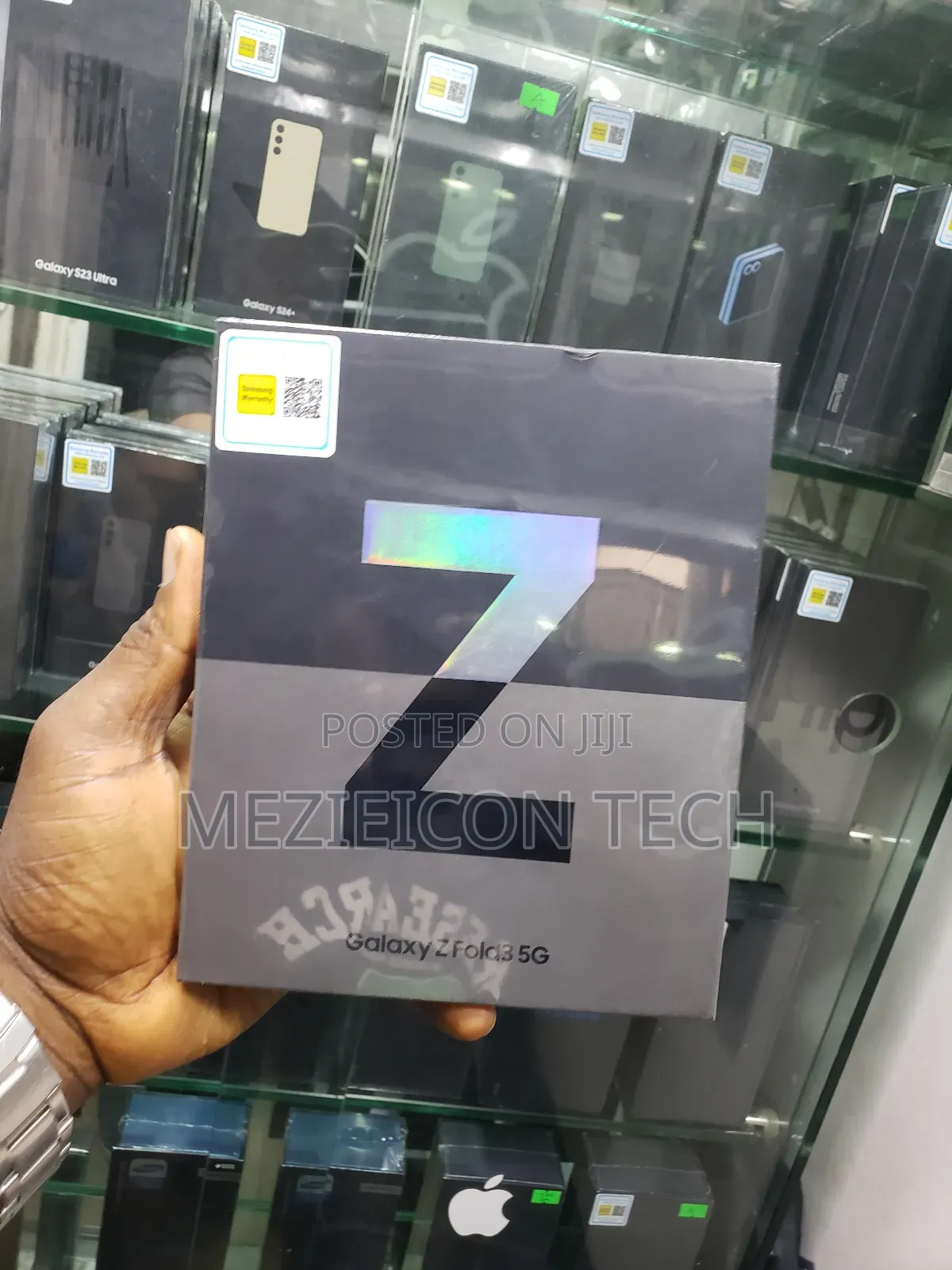 New Samsung Galaxy Z Fold 3 256 GB Black