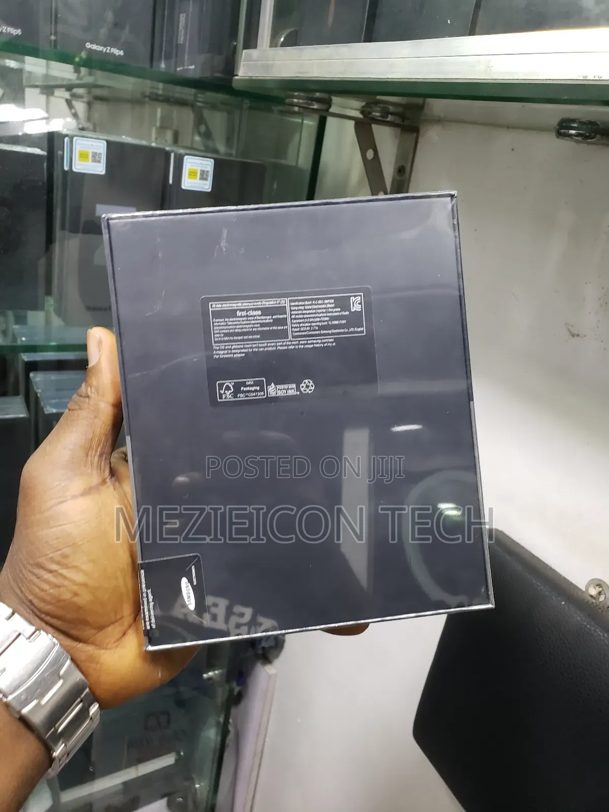 New Samsung Galaxy Z Fold 3 256 GB Black