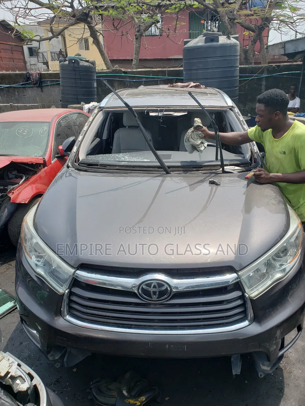 Front Windscreen for Toyota Highlander 2015 With Side Camera