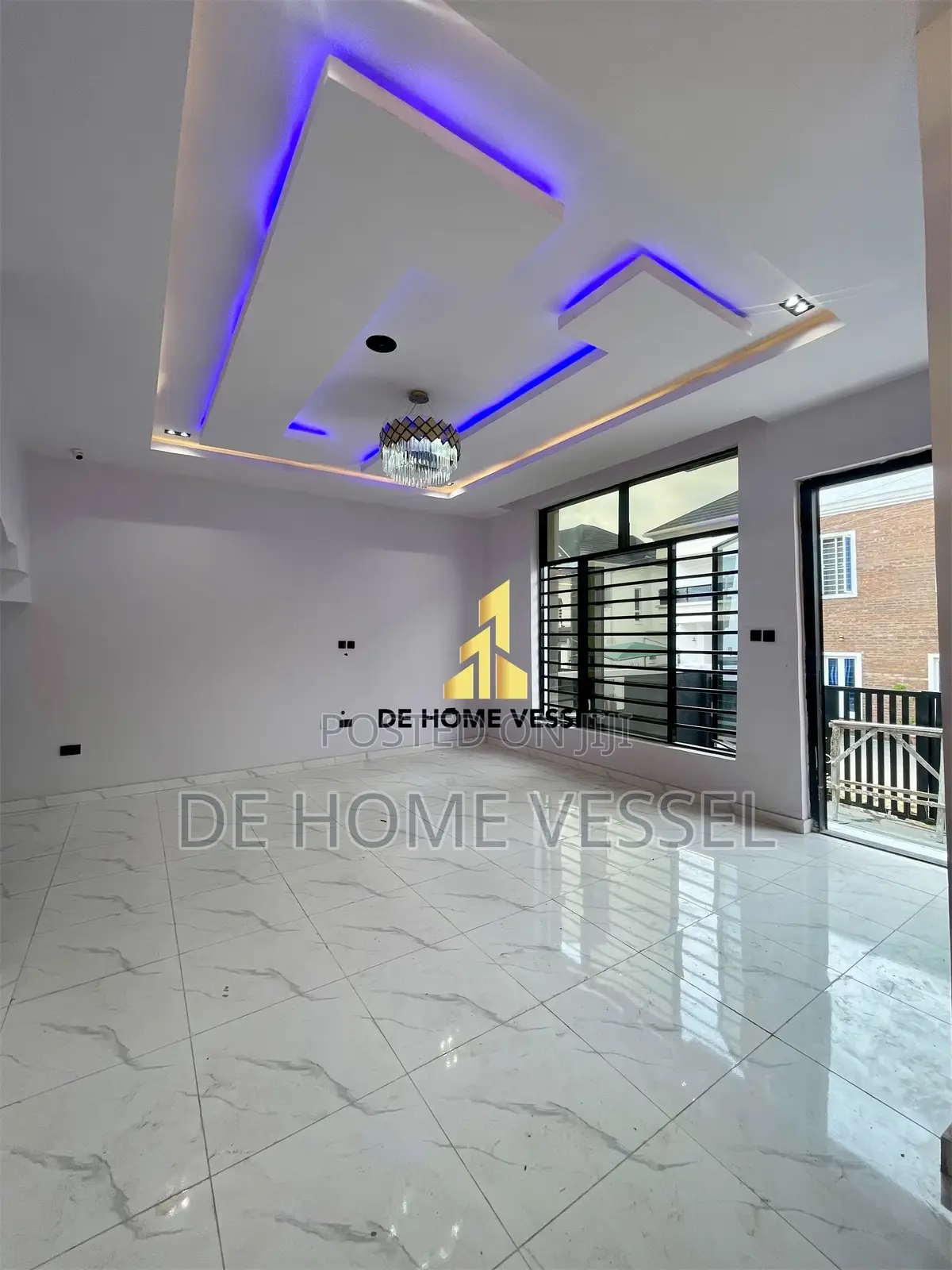 4bdrm Duplex in Ikota for sale